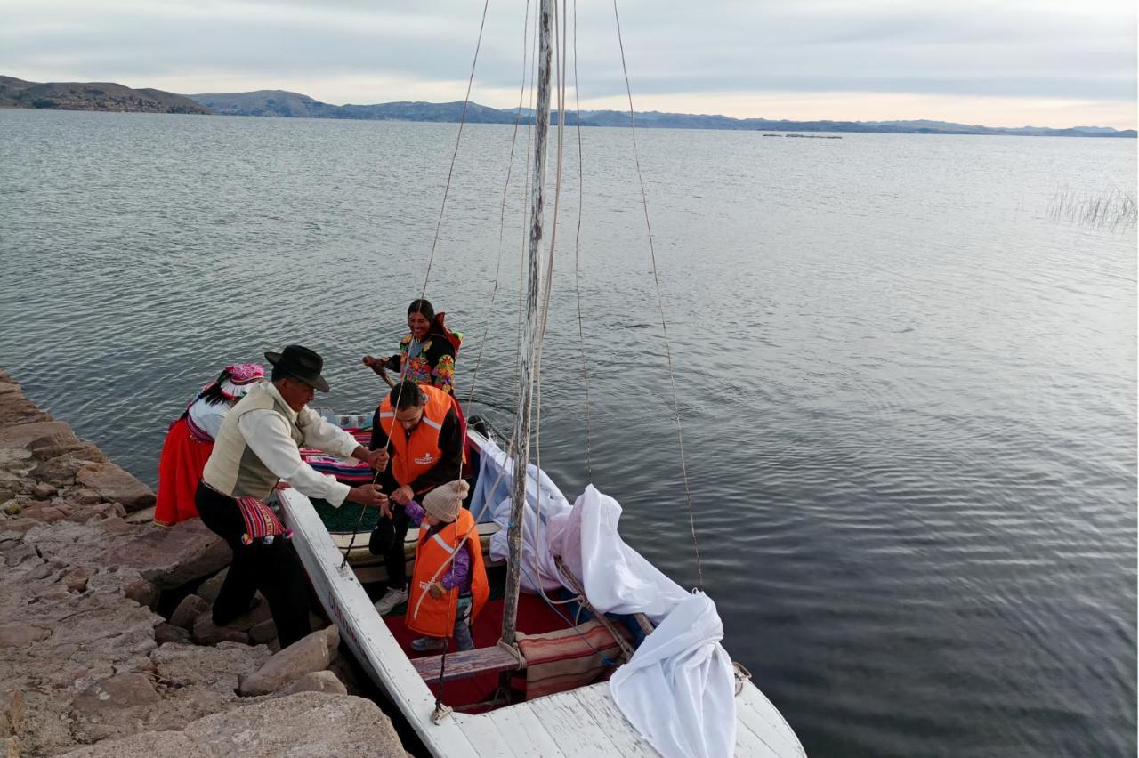 بونو Hospedaje Rural La Florida En Llachon, Titicaca المظهر الخارجي الصورة