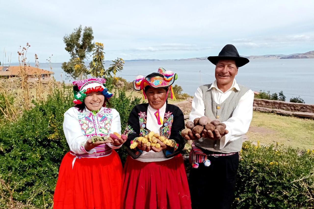 بونو Hospedaje Rural La Florida En Llachon, Titicaca المظهر الخارجي الصورة