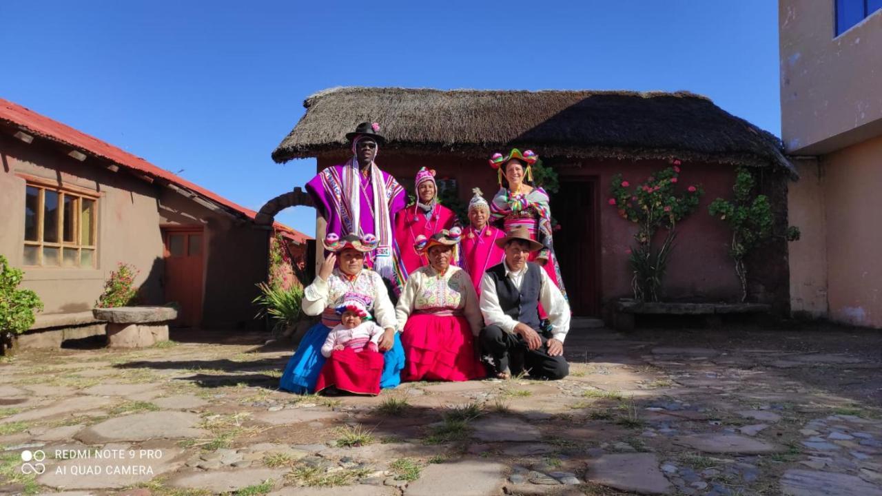 بونو Hospedaje Rural La Florida En Llachon, Titicaca المظهر الخارجي الصورة