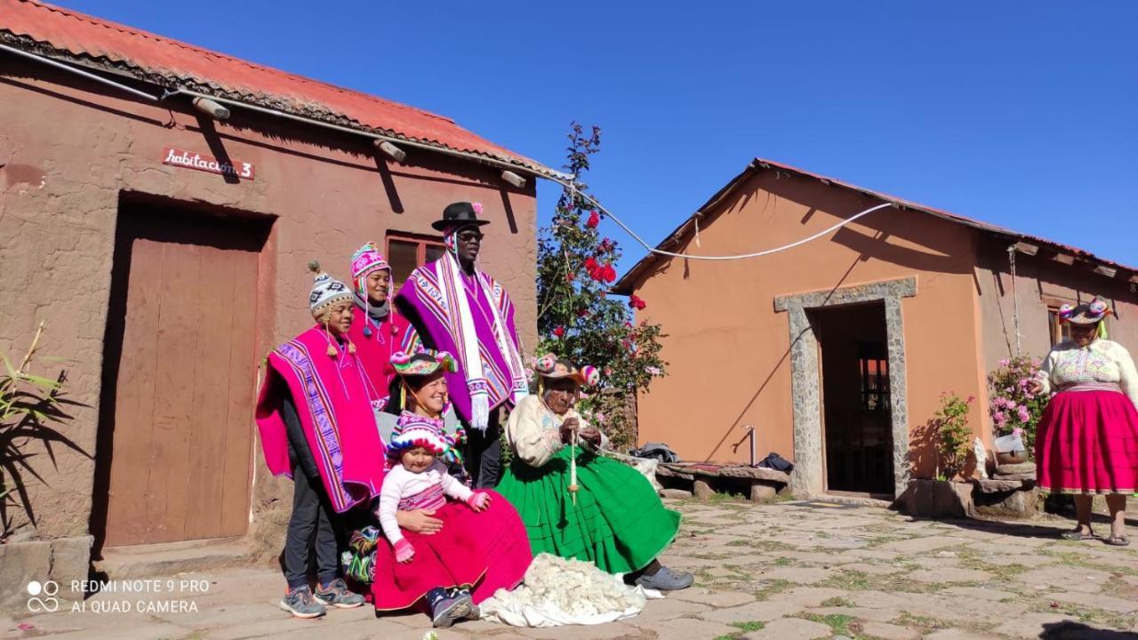 بونو Hospedaje Rural La Florida En Llachon, Titicaca المظهر الخارجي الصورة