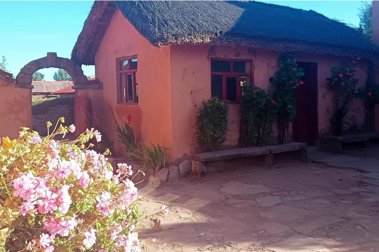بونو Hospedaje Rural La Florida En Llachon, Titicaca المظهر الخارجي الصورة
