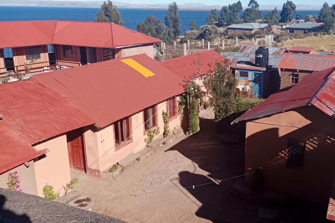 بونو Hospedaje Rural La Florida En Llachon, Titicaca المظهر الخارجي الصورة
