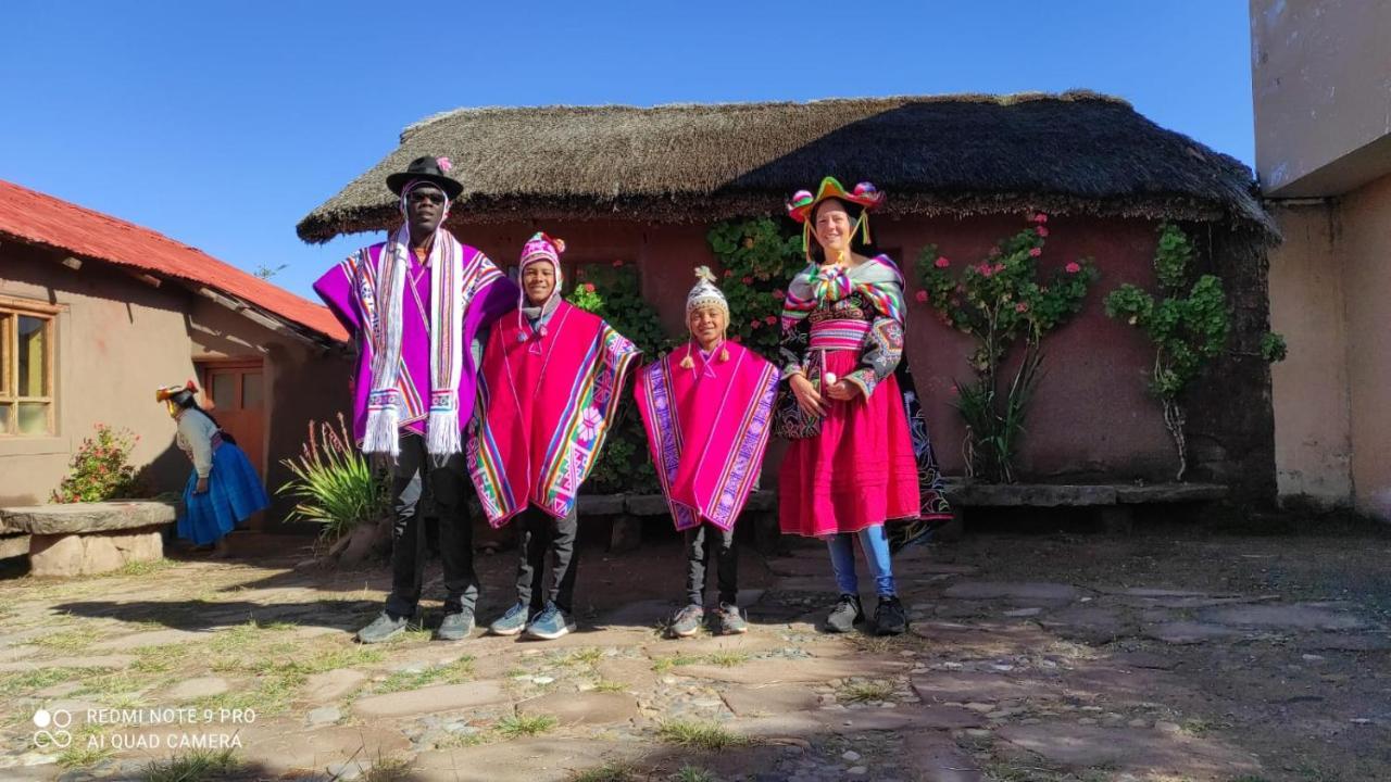 بونو Hospedaje Rural La Florida En Llachon, Titicaca المظهر الخارجي الصورة
