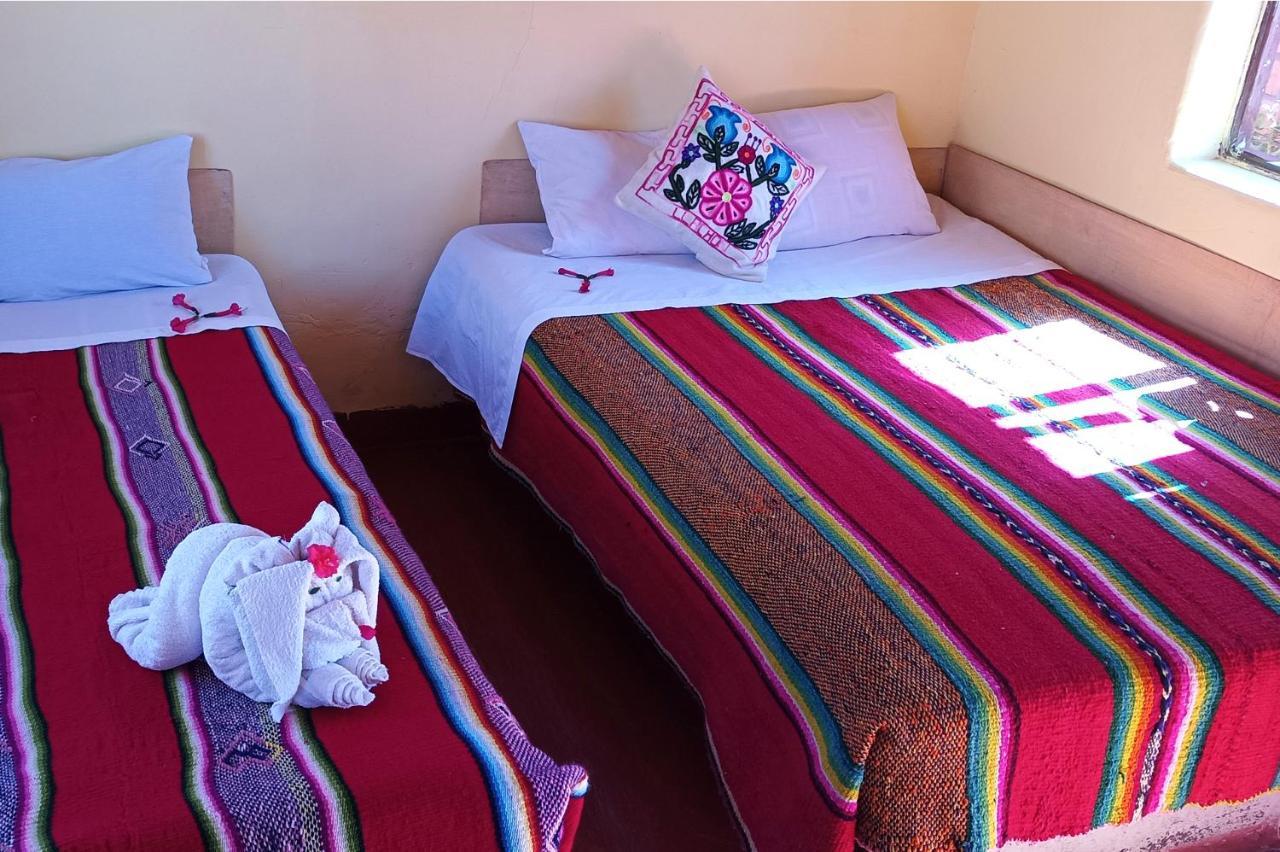 بونو Hospedaje Rural La Florida En Llachon, Titicaca المظهر الخارجي الصورة
